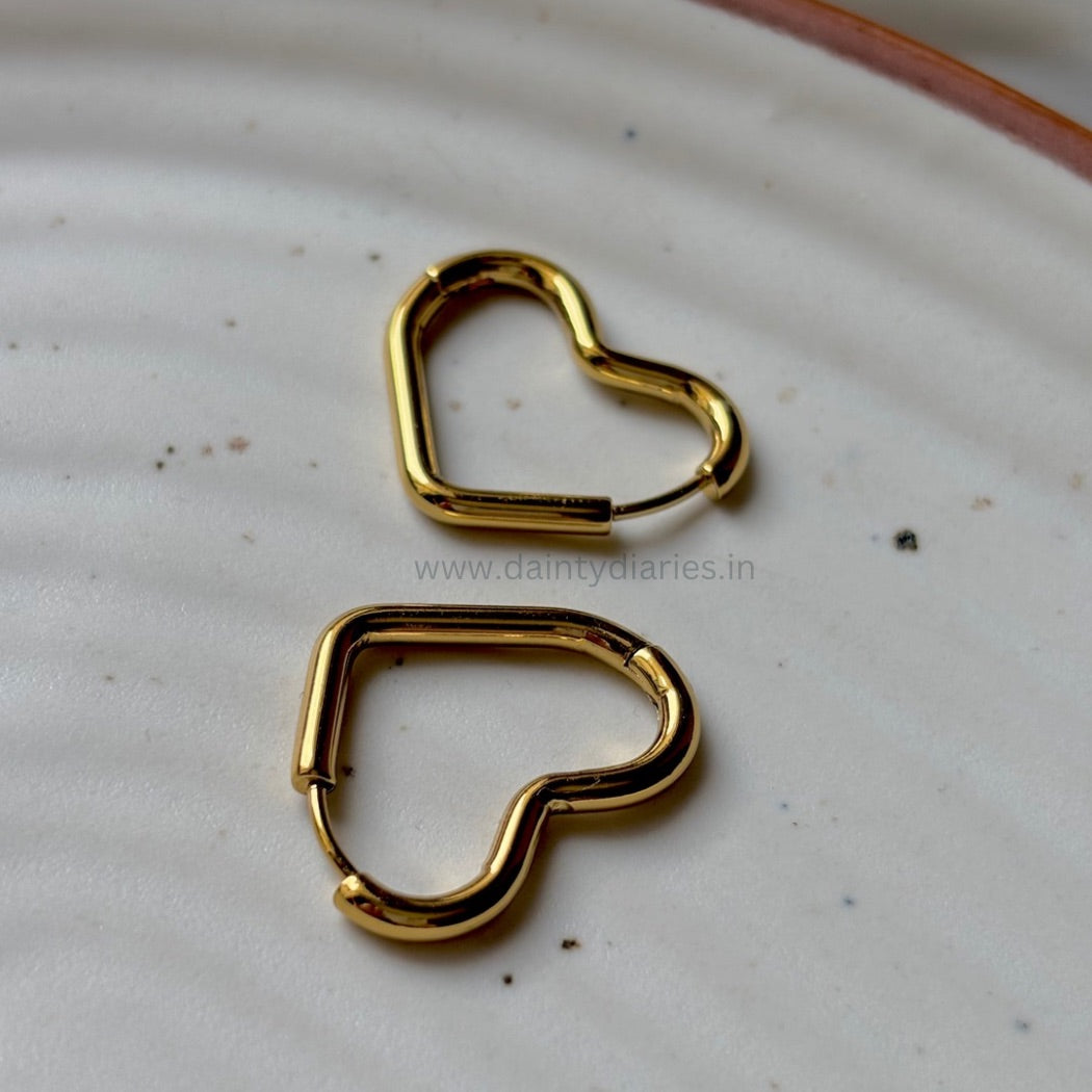 Zoya Hoops