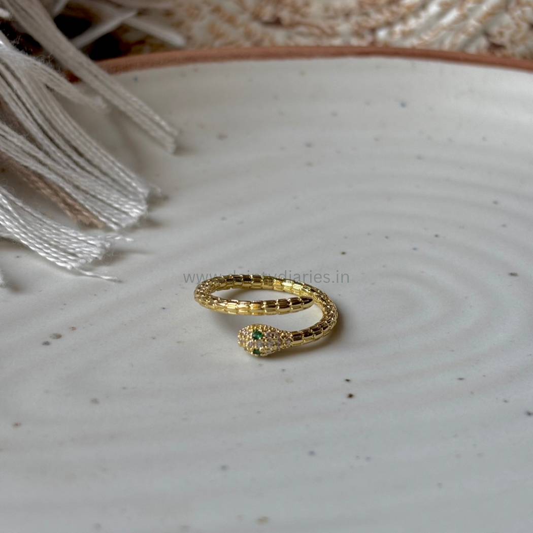 Esadore ring - Adjustable size