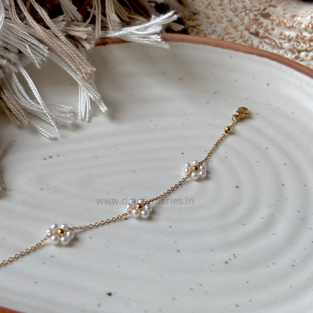 Lia Bracelet