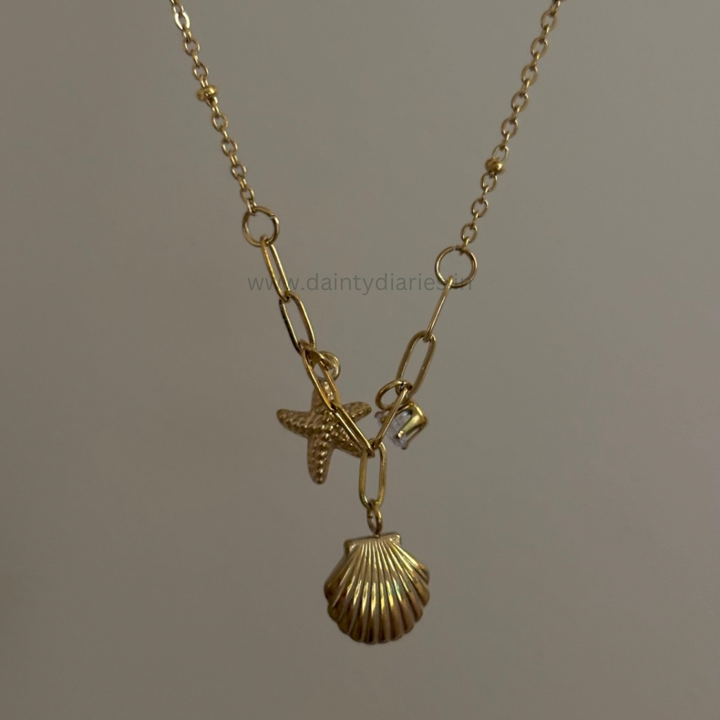 Femme Chain