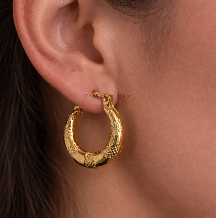 Stella Hoops