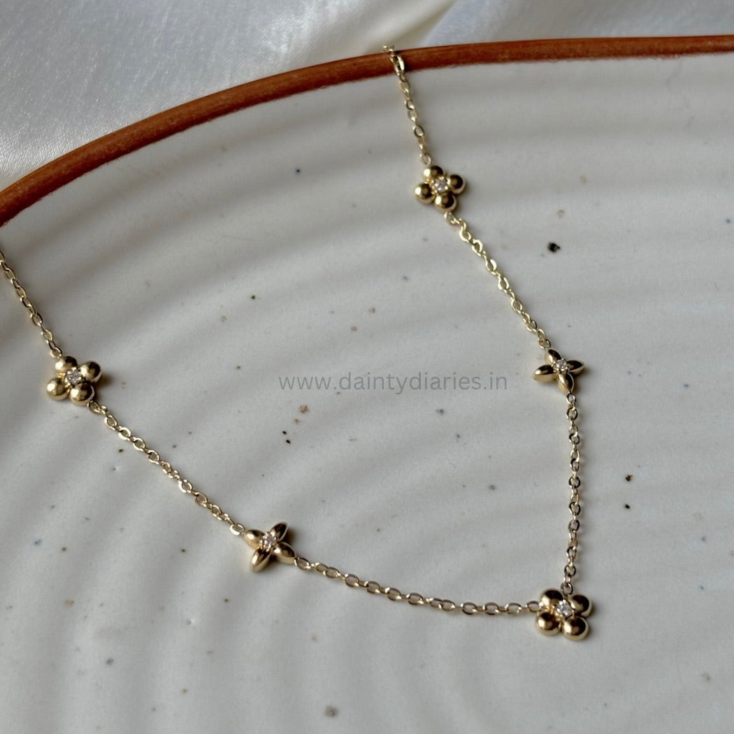 Lyla chain